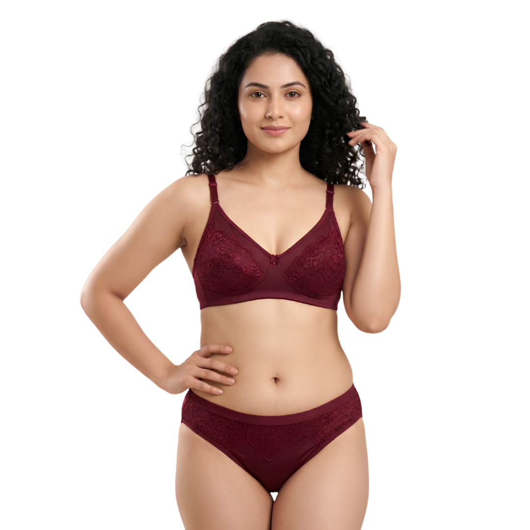 Women’s Lace Bra & Panty Set