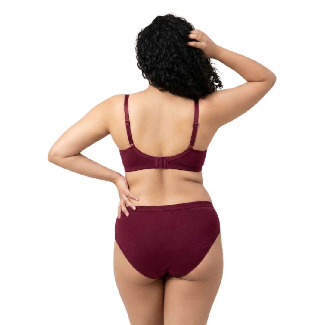 Women’s Lace Bra & Panty Set