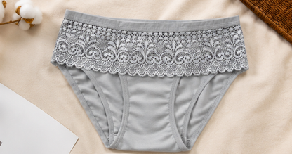 Women’s Lace Panty Set – Pack of 3