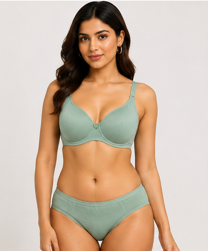 Women’s Green Lightly Padded Bra & Panty Set